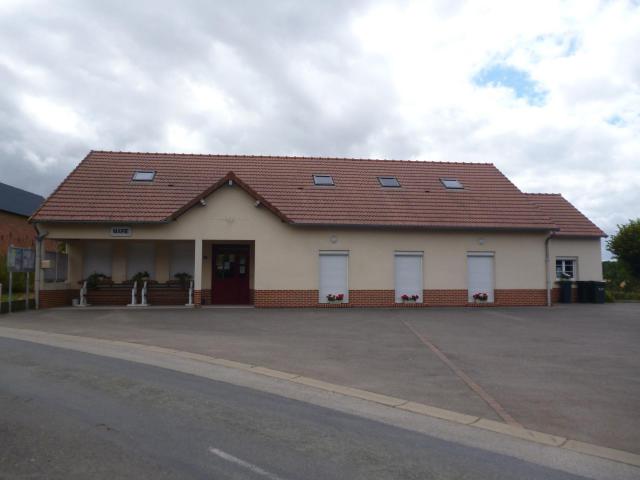Mairie de Mory-Montcrux (Oise).