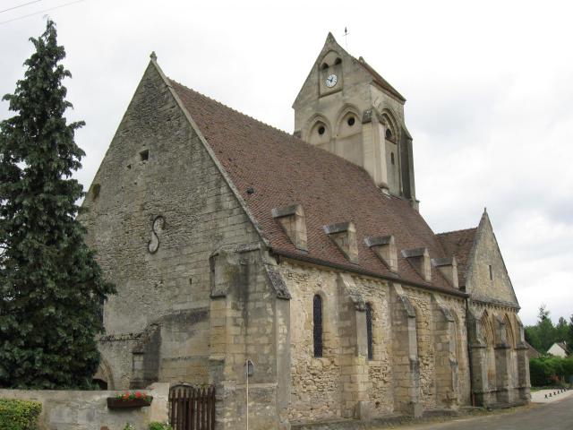 Église Notre-Dame-de-la-Nativité de Varinfroy. (département de l'Oise, région Picardie).