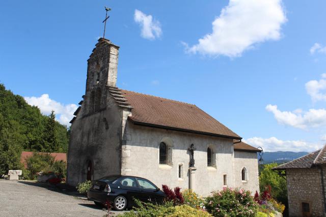 Église Saint-Pierre de Marignieu.