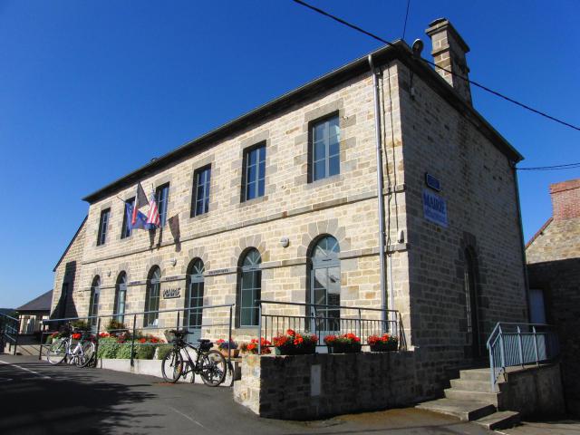 Mairie de Champsecret, Orne, France