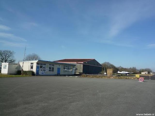 Bagnoles-de-L'Orne airport (h)