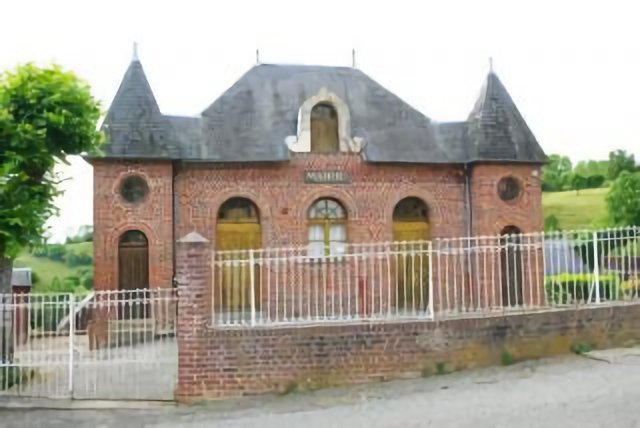 La mairie.