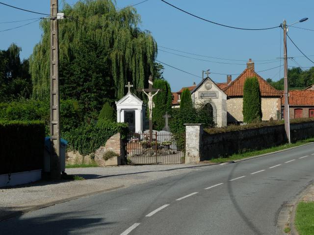 Vue du cimetière de Marant.