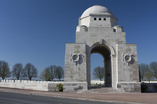 Français : Cimetière Britannique de Cabaret-Rouge à Souchez.