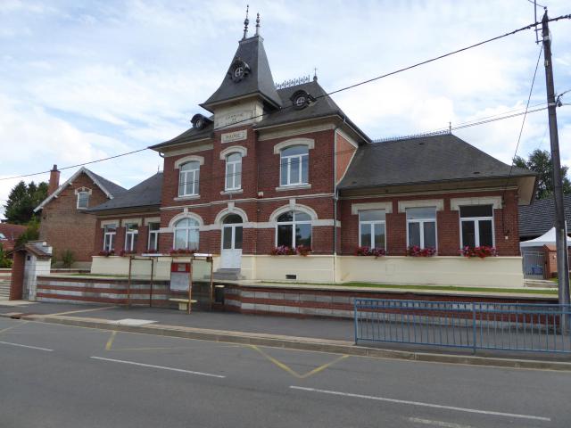 La mairie de Carency Pas-de-Calais, Hauts-de-France France