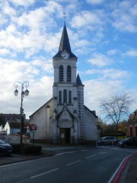 Vue de l'église Saint-Martin de Divion.