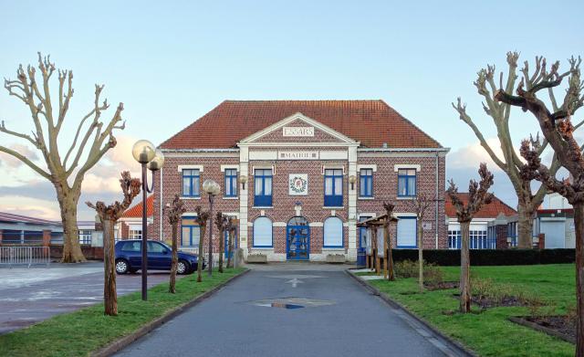 La mairie d'Essars.