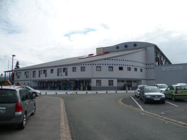 SAINT-POL-SUR-TERNOISE : LYCÉE P. MENDÈS-FRANCE