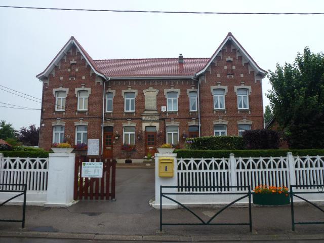 Balinghem (Pas-de-Calais) mairie école