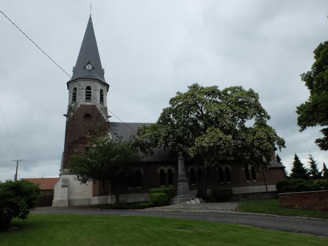 Vue de l'église de Cagnicourt.