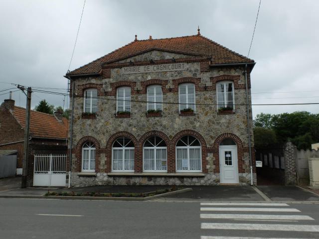 Vue de la mairie de Cagnicourt.