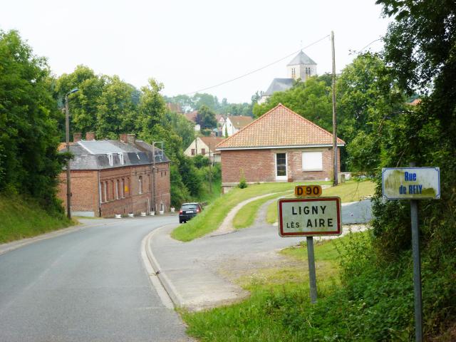 Ligny-lès-Aire (Pas-de-Calais, Fr) city limit sign