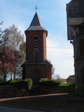 Vue de l'église Saint-Martin de Boiry-Saint-Martin.