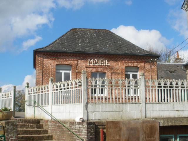 Vue de la mairie de Le Souich.