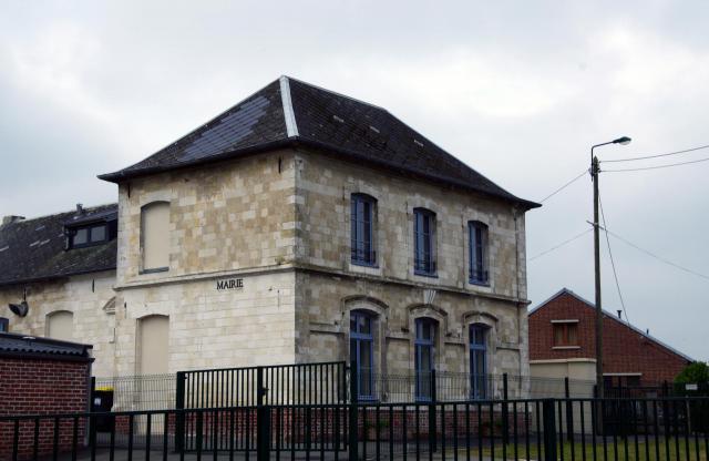 Bailleulmont (Pas-de-Calais, France) - La mairie. .