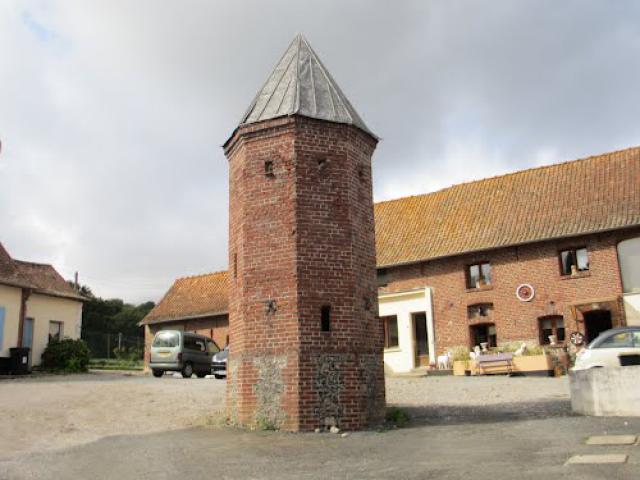 pigeonnier à Recques-sur-Course (Pas-de-Calais)