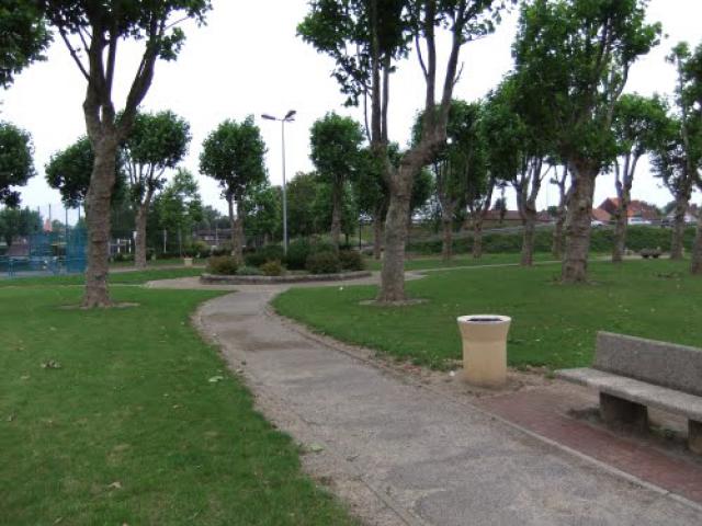 SQUARE DE MOLINGHEM