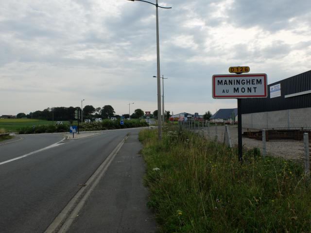 Vue d'une entrée de la commune de Maninghem.