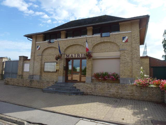 Louches (Pas-de-Calais) mairie