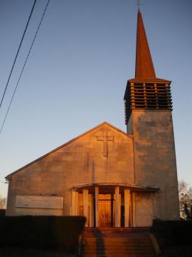 Vue de l'église de la Nativité-de-Notre-Dame de Capelle-lès-Hesdin.
