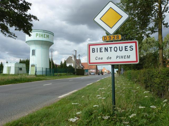Pihem (Pas-de-Calais, Fr) city limit sign Bientques and watertower