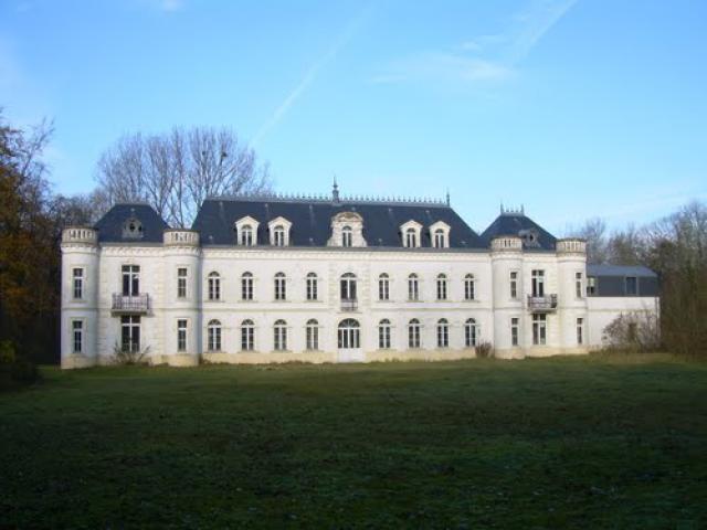 Château de DANNES