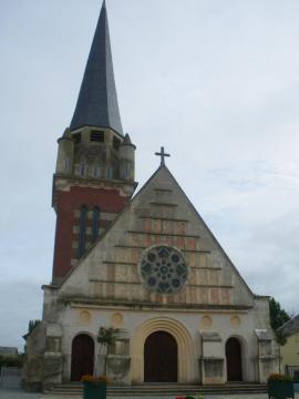 Vue de l'église Saint-Martin d'Arleux-en-Gohelle.