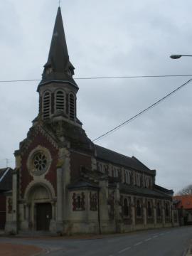 Vue de l'église Saint-Nicolas de Metz-en-Couture.