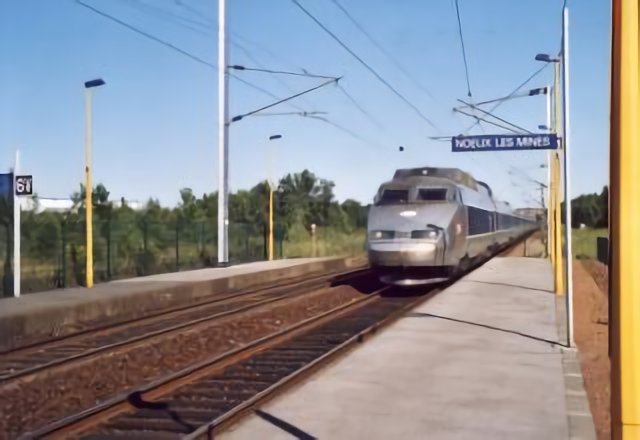 TGV A NOEUX LES MINES