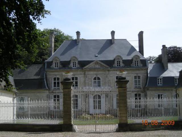 Château de Sains .les Hautecloque du 18e S.