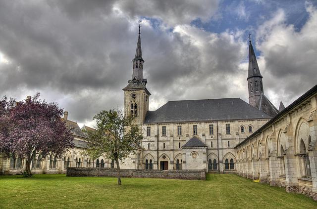L'ancien verger de la chartreuse Notre Dame des prés de Neuville sous Montreuil