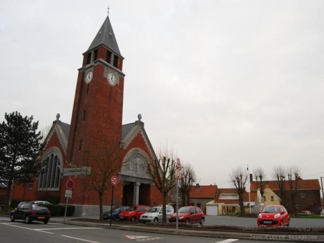 La place de l'Eglise à Festubert