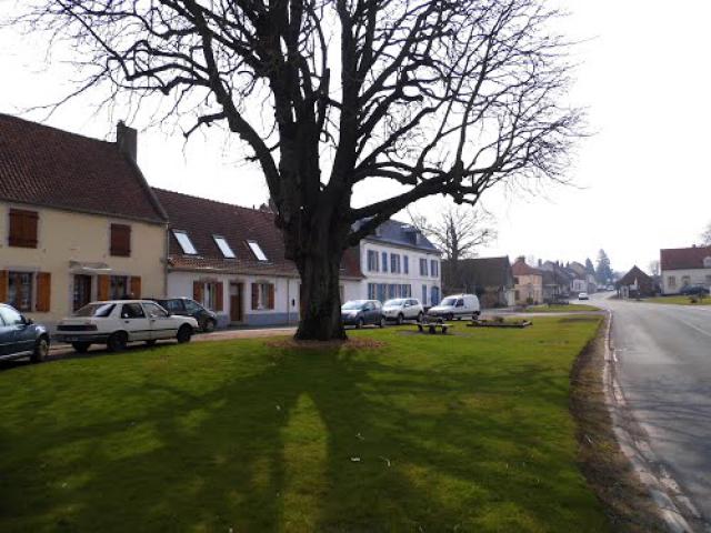 Le Wast, Rue Principale