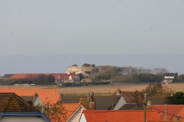 Der mächtige Turm IV der BATTERIE TODT