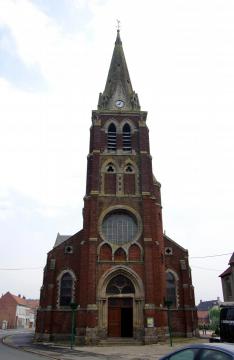 Busnes (Pas-de-Calais, France) - L'église Saint-Paul. Elle se caractérise en particulier par 4 immenses "rosaces" (en façade, au-dessus du…