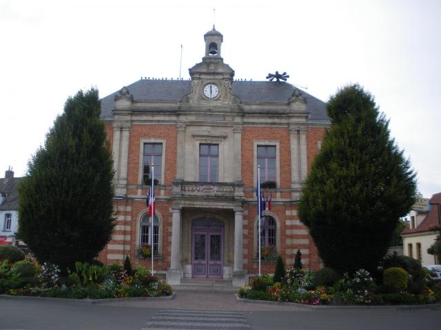 Hôtel de ville d'Etaples.
