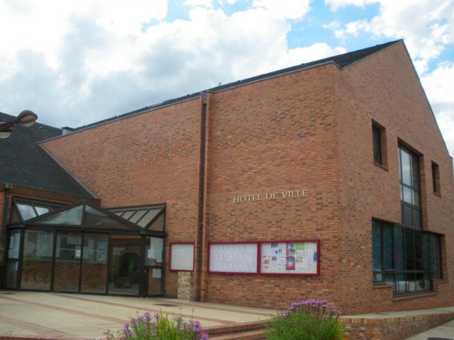 Vue de l'hôtel de ville de Libercourt.