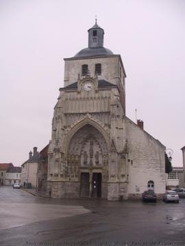 © dFP - Montreuil. Église abbatiale Saint-Saulve