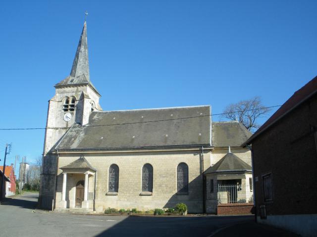 Vue de l'église Saint-Jean-Baptiste de Sailly-au-Bois.