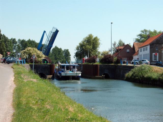 Pont basculant d'Hennuin