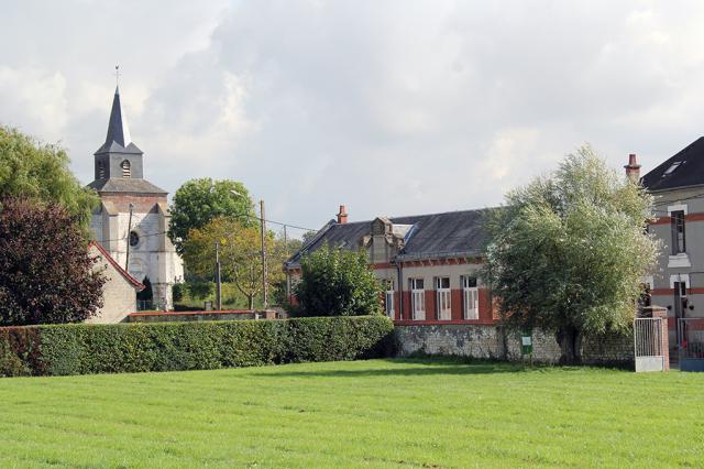 Tigny-Noyelle, église, école, mairie