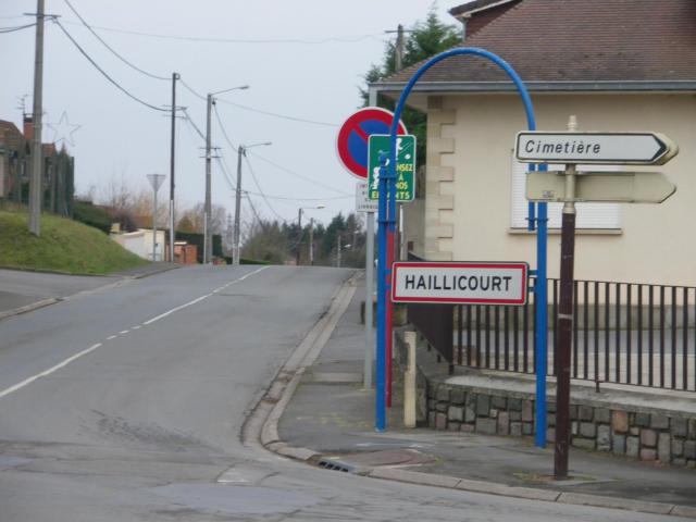 Vue d'une entrée de la commune d'Haillicourt.