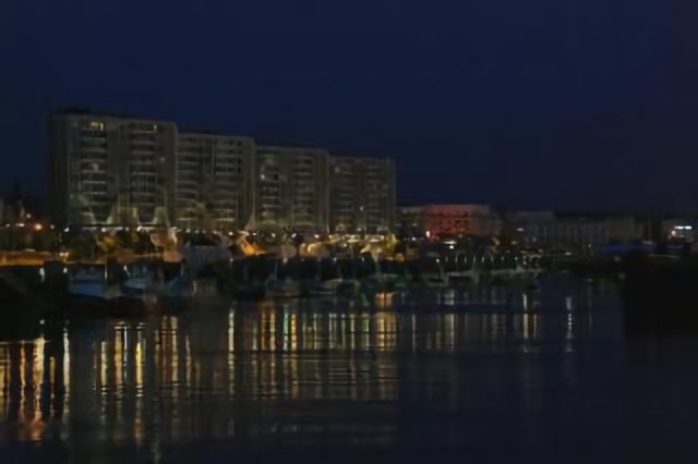 Boulogne-sur-Mer de nuit.