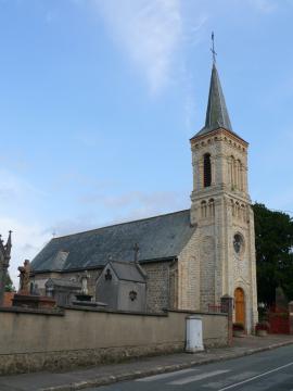 L'église Saint-Éloi d'Hesdigneul-lès-Boulogne (Pas-de-Calais, France).