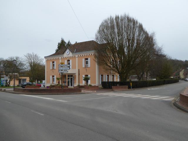 La mairie de Lapugnoy Nord (département français).