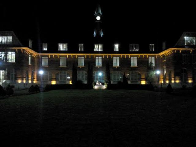 Majestueux lycée agricole de Tilloy lès-Mofflaines, 14/02/2011 21h