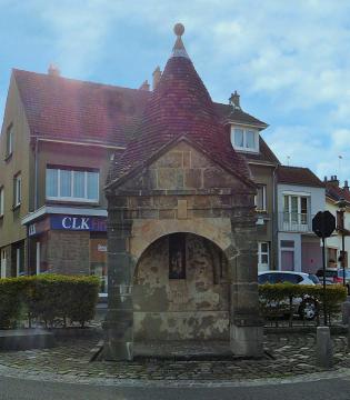 Cet édifice est répertorié dans la base Mérimée, base de données sur le patrimoine architectural français du ministère de la Culture, sous…
