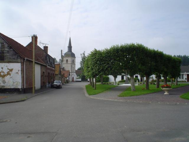 Raye sur Authie, La Place