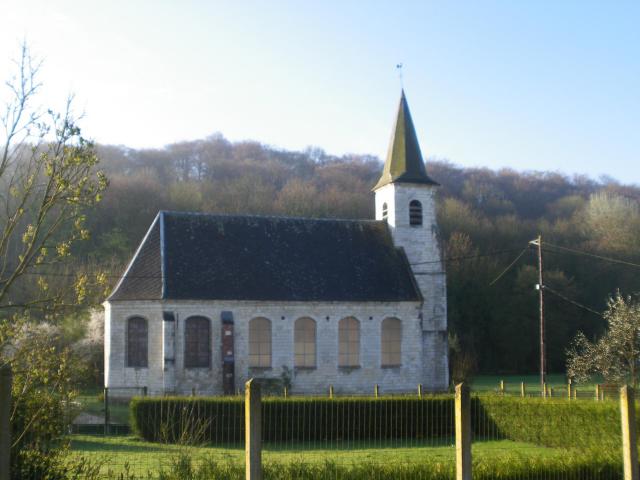 Vue de l'église Notre-Dame de Grincourt-lès-Pas.