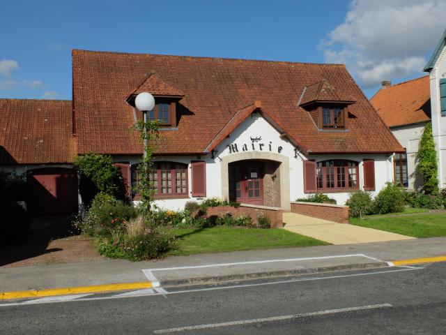 Vue de la mairie de Saint-Josse (Pas-de-Calais).
